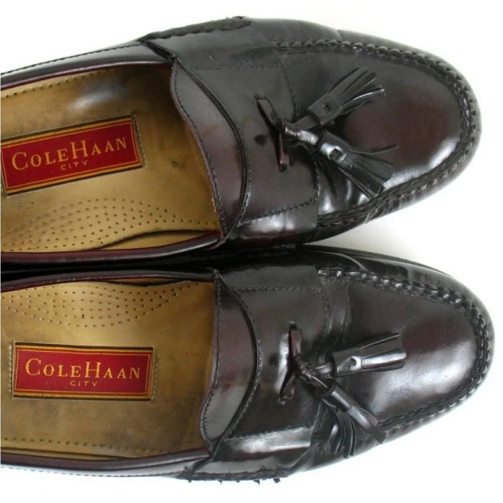 COLE HAAN City Burgundy Pinch Tassel Loafer